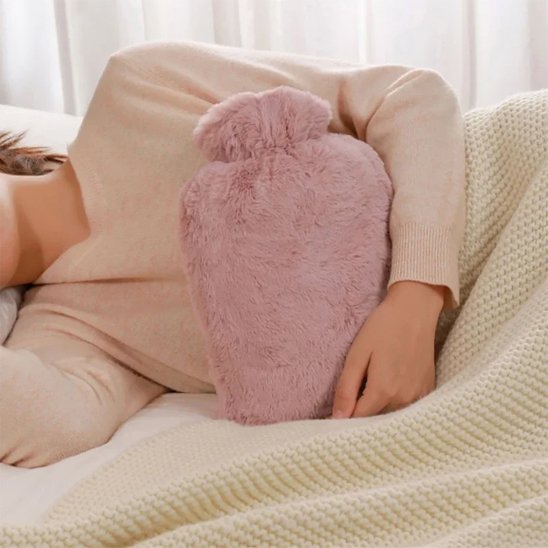 Bouillotte-eau-chaude-Thermapaise-contre-le-froid