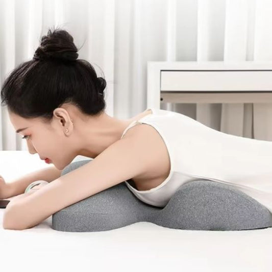 oreiller-ergonomique-en-coeur-relaxant